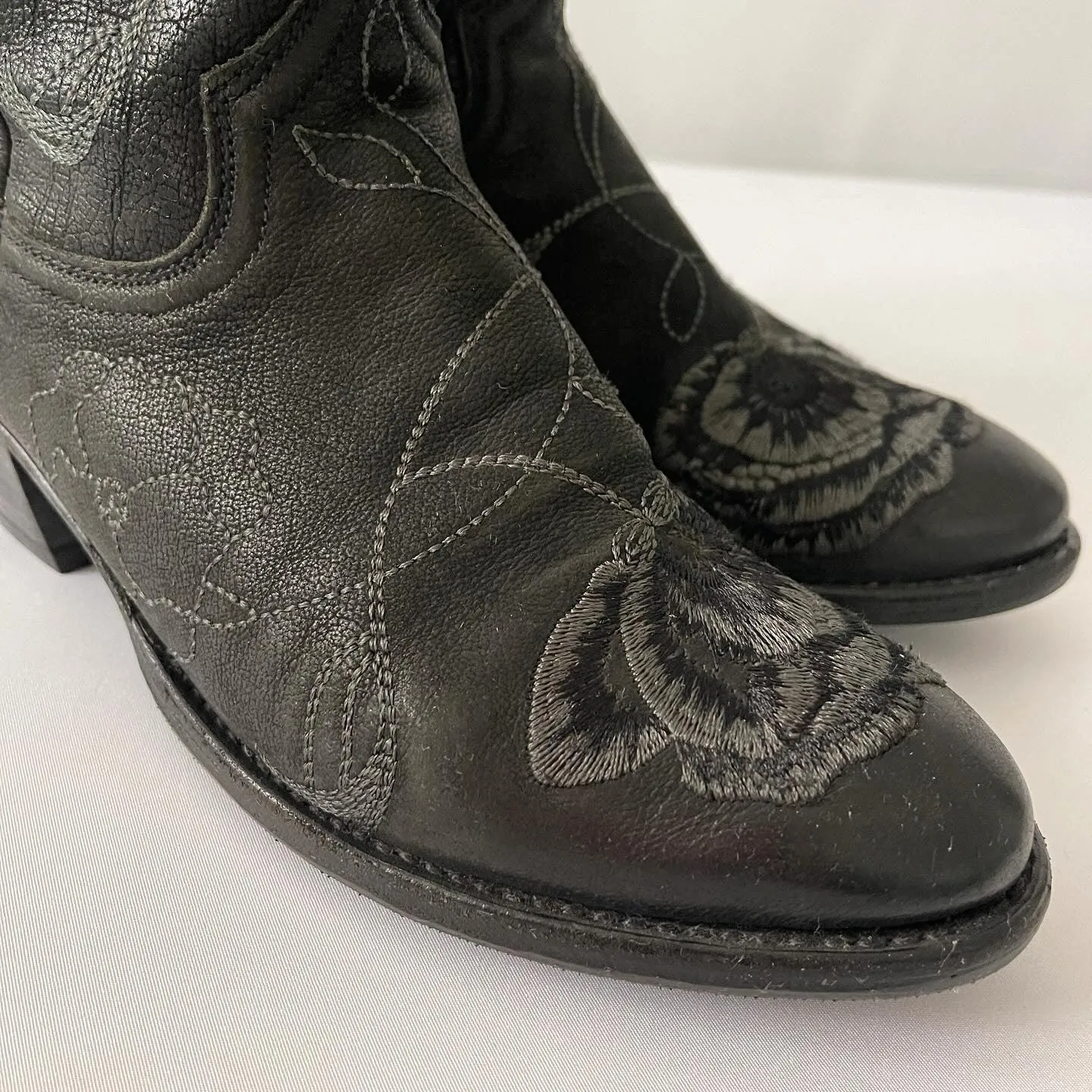 HAND MADE Boots