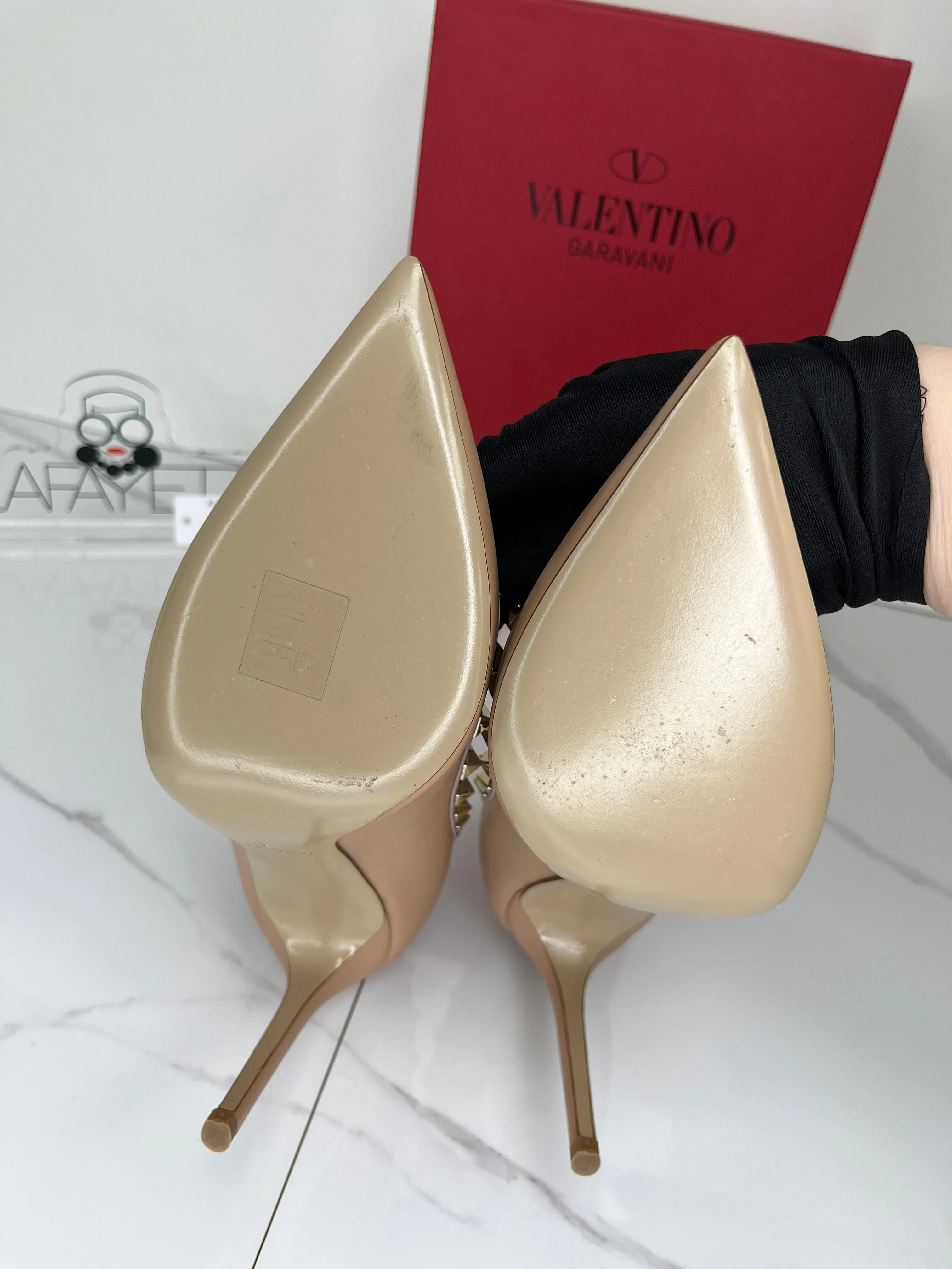 Valentino Rockstud Pump